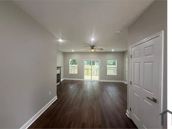 2733 Penwood Pl, Lithonia, GA 30058