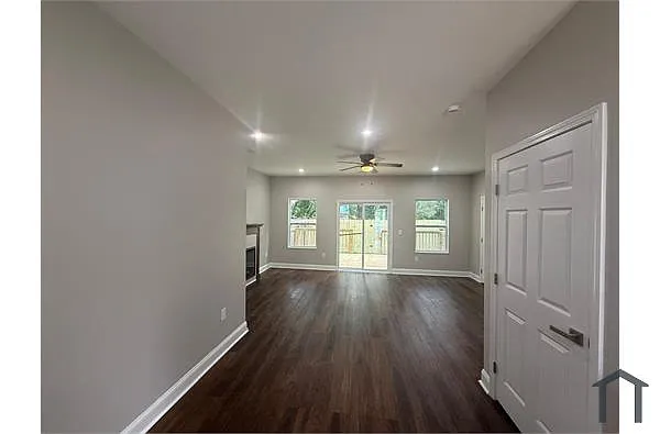 Building Photo - 2733 Penwood Pl