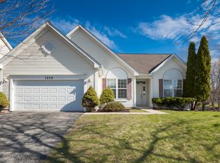 1850 Carrier Cir, Plainfield, IL 60586