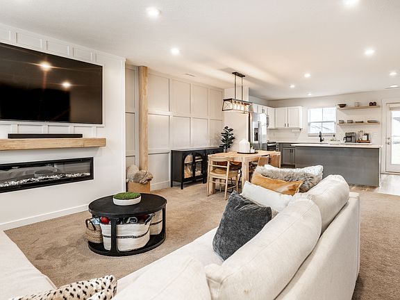 5th image of 9823 Hulton Rd