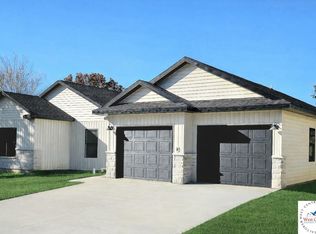 204 Sellman St, Warrensburg, MO 64093