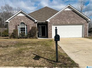 126 Renwick Ln, Calera, AL 35040