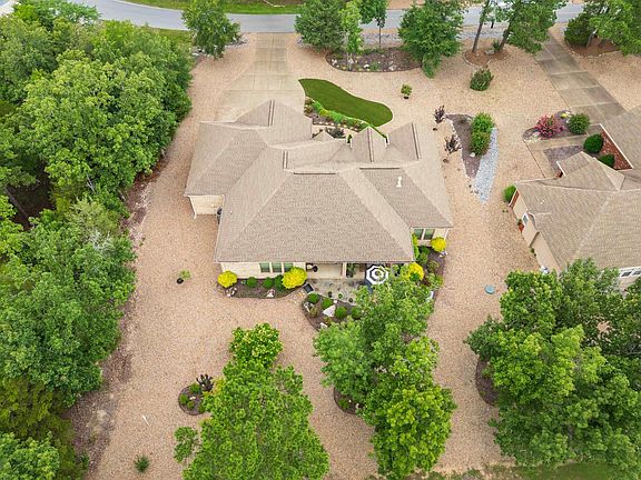 5th image of 98 Elcano Dr