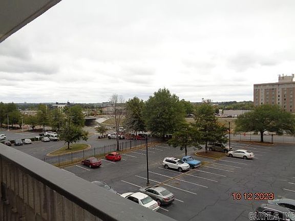 2nd image of 700 E 9th St APT 4E