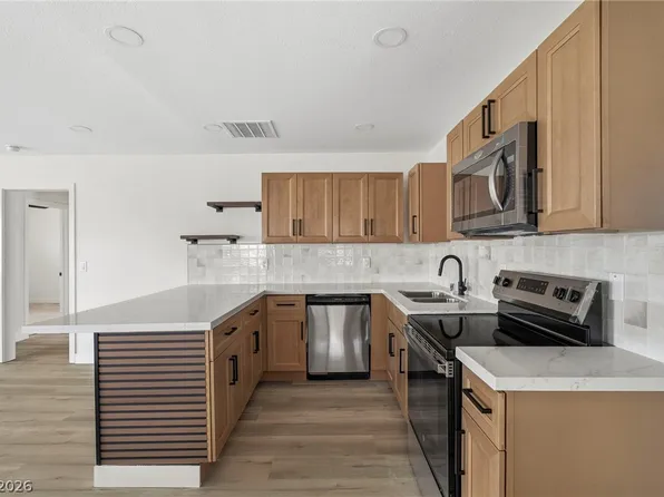 141 N 19th St, Las Vegas, NV 89101