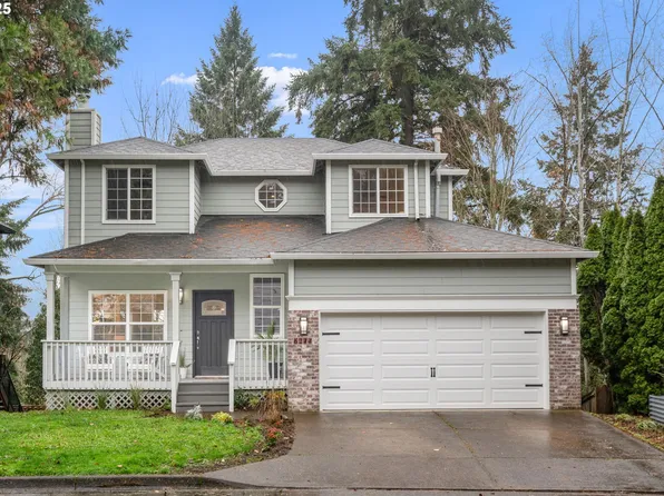 6244 Frost Ln, Lake Oswego, OR 97035