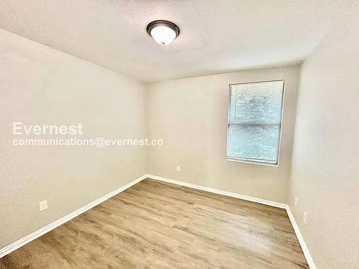 328 Ezekial Ave — Photo 13