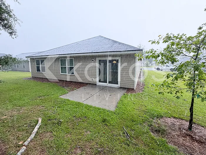 102 Bluff Rd — Photo 21