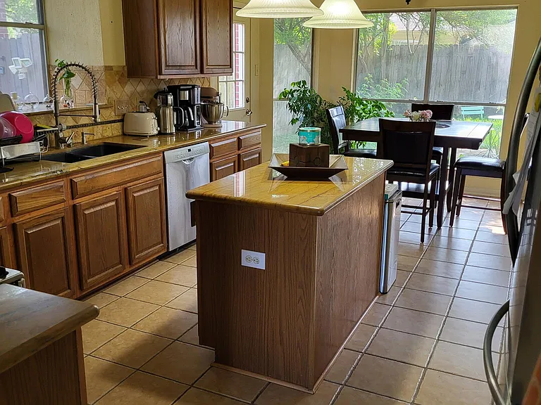 3631 Lauderwood Ln — Photo 11