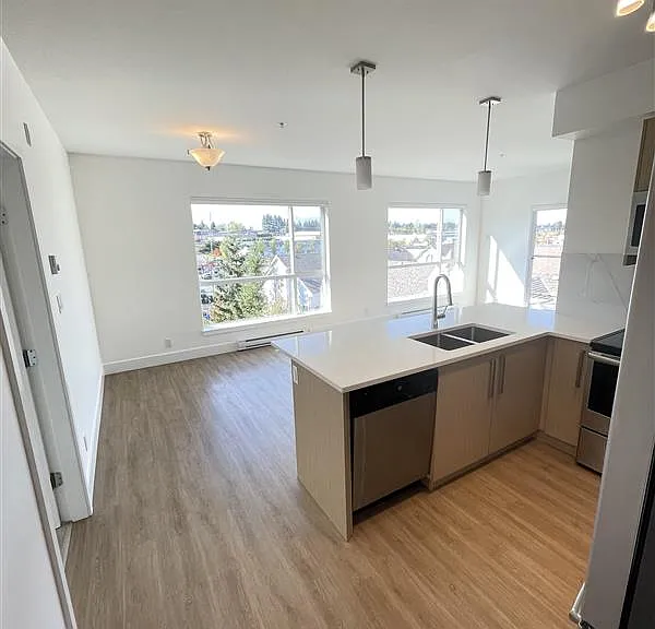 3070 Kilpatrick Ave #402 — Photo 2