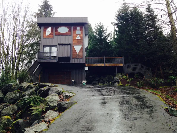 517 Slater St S, Kirkland, WA 98033