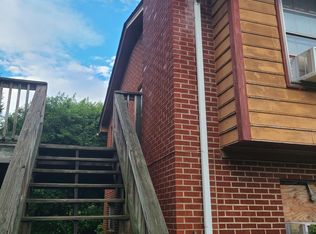 713 Lee St APT 2, Blacksburg, VA 24060