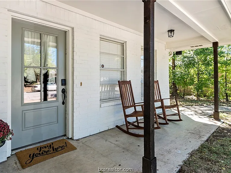 116 Richards St — Photo 5