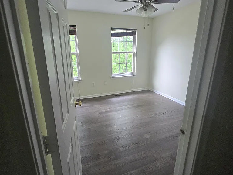 2900 Ritchie Marlboro Rd — Photo 24