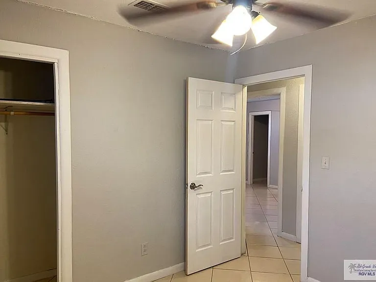 1910 Wyoming Dr — Photo 15