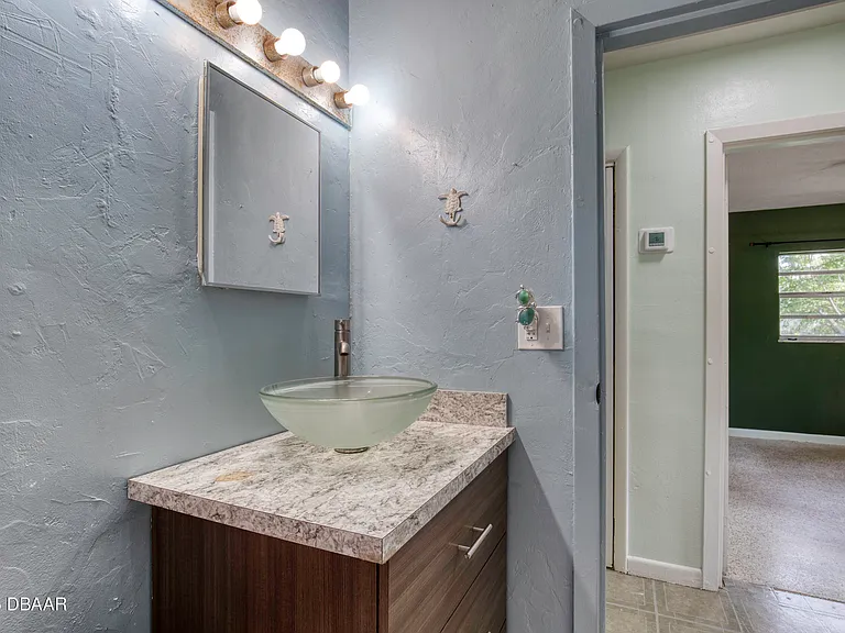 1133 Bradenton Rd — Photo 18