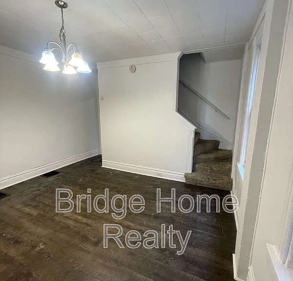 128 S Spring Ave — Photo 14