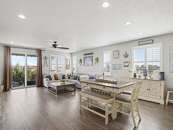 4th image of 461 Azalea St
