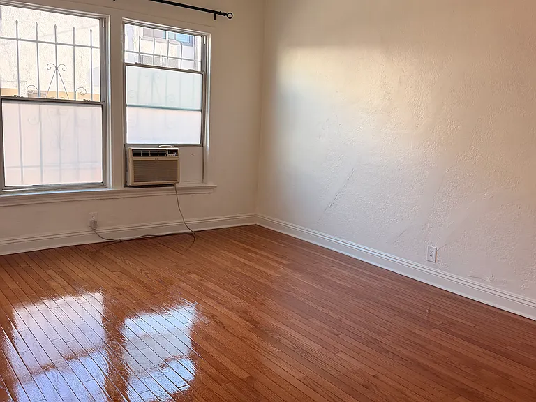314 N Curson Ave #103 — Photo 14
