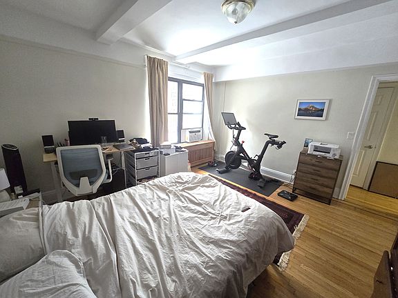 5th image of 310 E 55th St #11CC