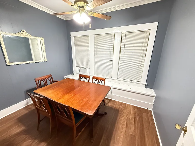 200 Cypress Ave — Photo 5