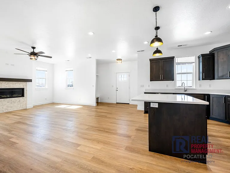 6134 Reflection Ridge Dr — Photo 7