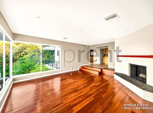 5187 Llano Dr, Woodland Hills, CA 91364