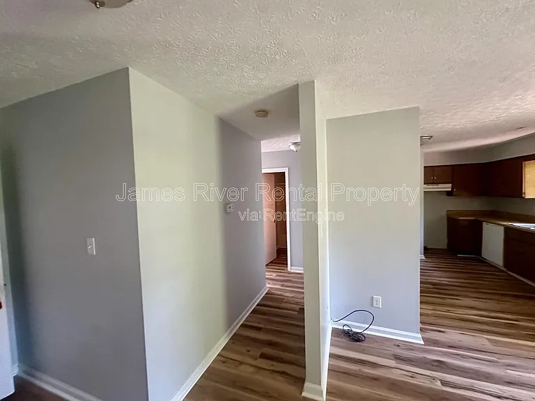 105 Daniel St #C — Photo 7