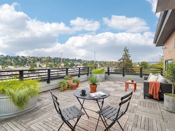 Lanterman Apartments