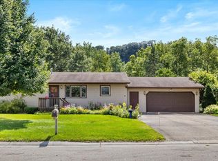 1100 Pine Grove Ln, Lake City, MN 55041