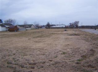 620 Kate Ct, Saint Libory, IL 62282