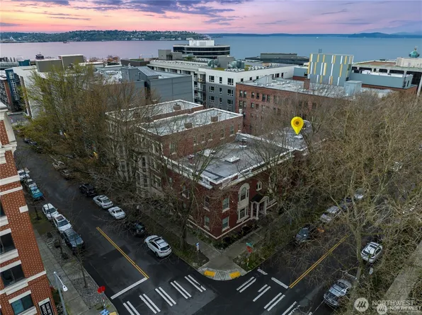 117 John Street #9, Seattle, WA 98109