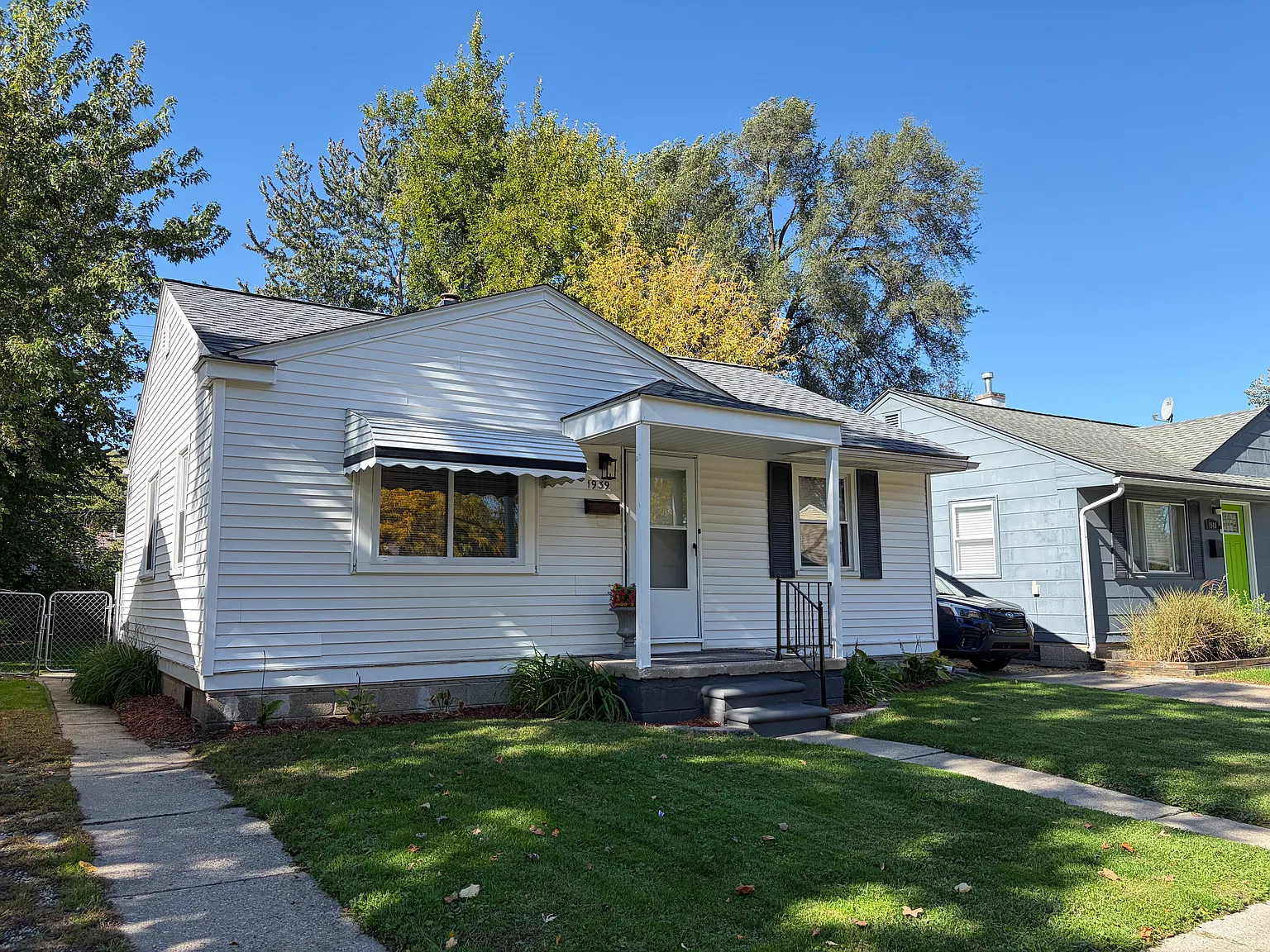 2 bed, 765 sqft, $2,600 — Photo 1