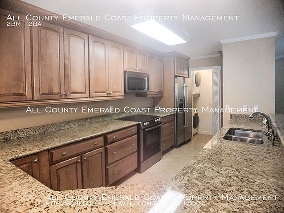 3rd image of 206 Westlake Ct