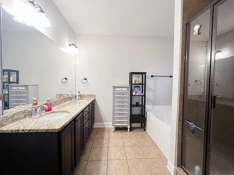 946 Cocobolo Dr — Photo 13