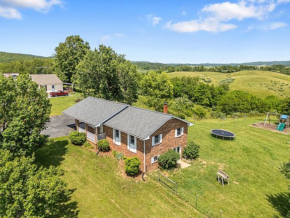 2nd image of 326 Carterville Heights Rd