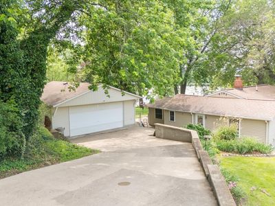6394 Macs Rd, Manito, IL, 61546