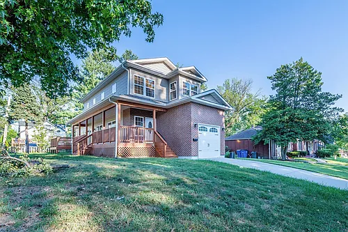 1140 Collingwood Dr Photo 1