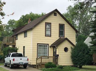 1026 2nd St NE, Devils Lake, ND 58301