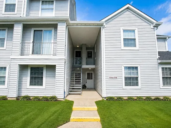 1716 Waters Edge Dr #16B, Toms River, NJ 08753