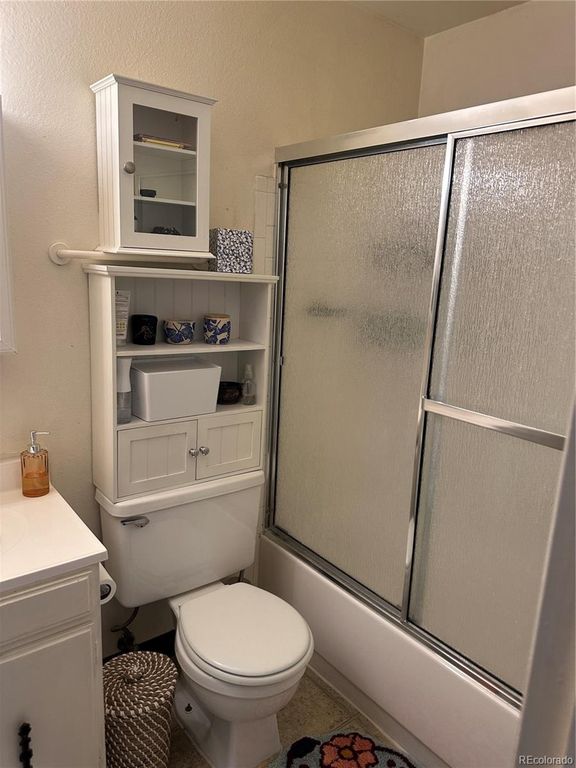 1705 Heatheridge Road #J206