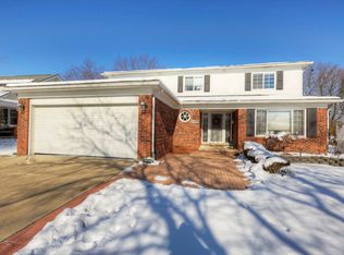 45476 Holmes Dr, Canton, MI 48187