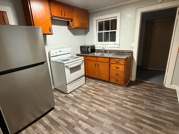409 S Ash St, Archer City, TX 76351