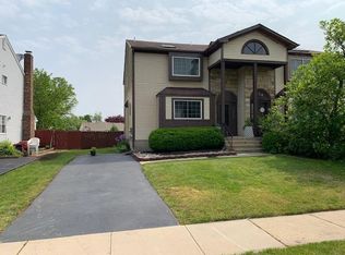 36 Marc Dr, Dayton, NJ 08810