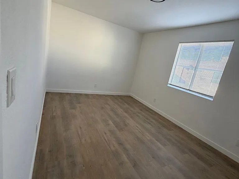 6672 Mesquite Ave — Photo 15