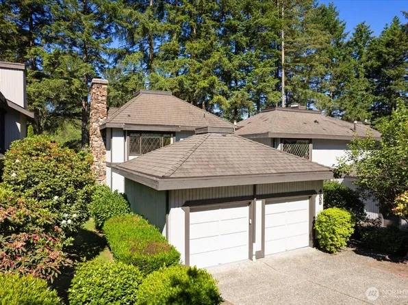 4605 170th Place NE #7, Redmond, WA 98052