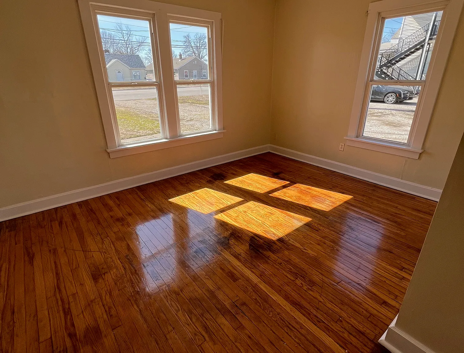 1 bed, 700 sqft, $750 — Photo 2