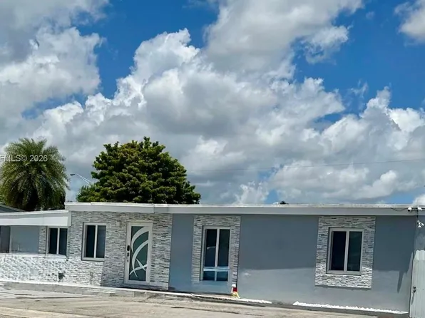367 W 33rd St, Hialeah, FL 33012