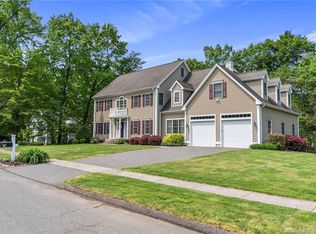 25 Hanover Fields Rd, Glastonbury, CT 06033