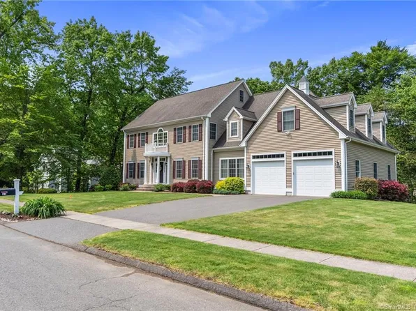 25 Hanover Fields Road, Glastonbury, CT 06033